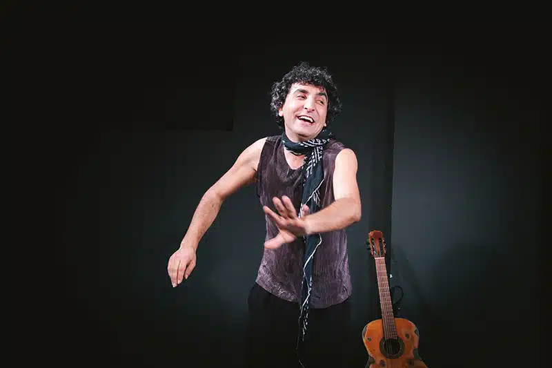 Absolit Oyunu Üzerine: İsmail Tek Ya Da Absolit İsmail Nereli̇ Apsolit 35302 Tekperde.com